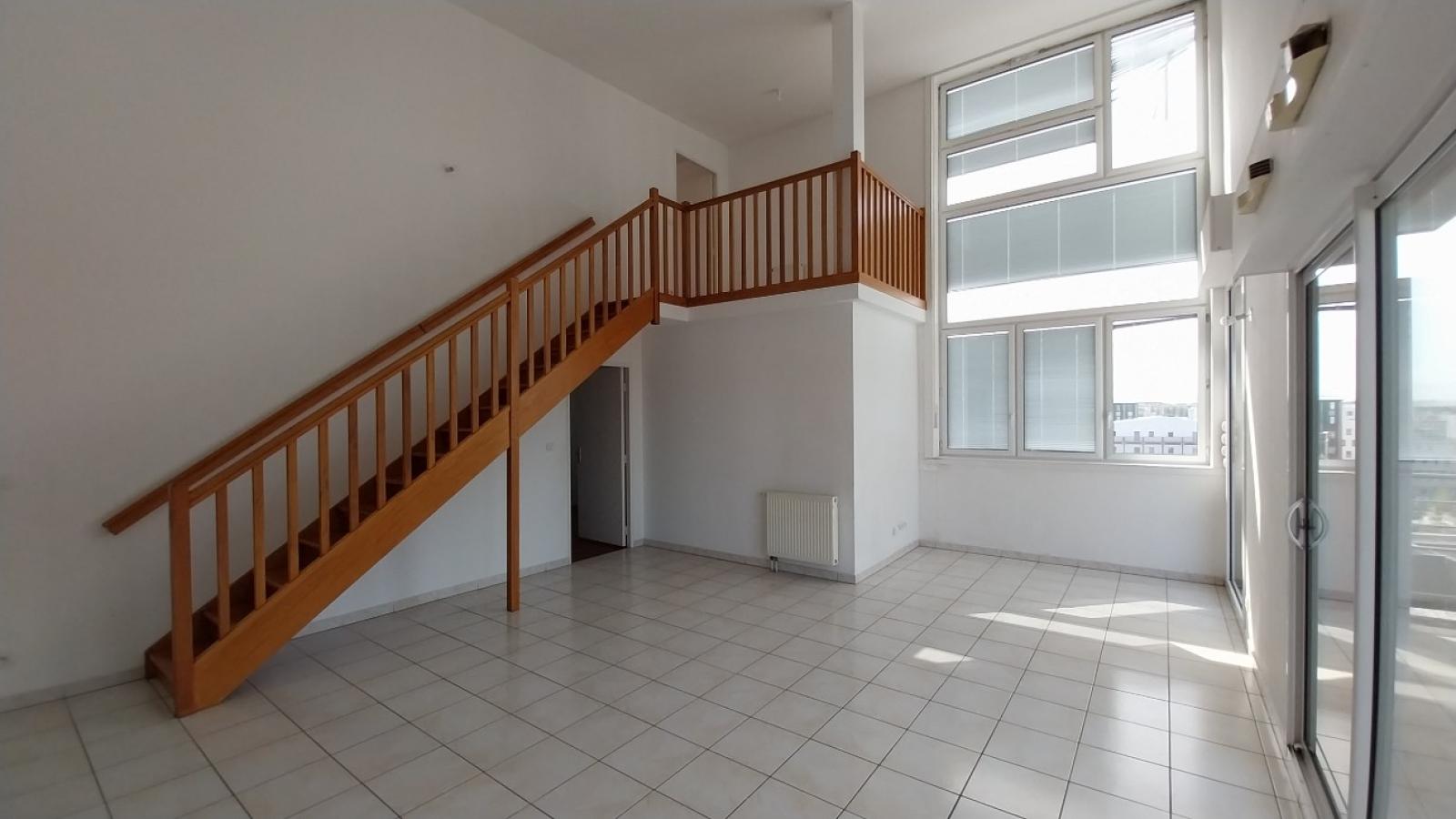 6 pièces - 9ème étage - 126m² - 1 802,31 € - Photo #1