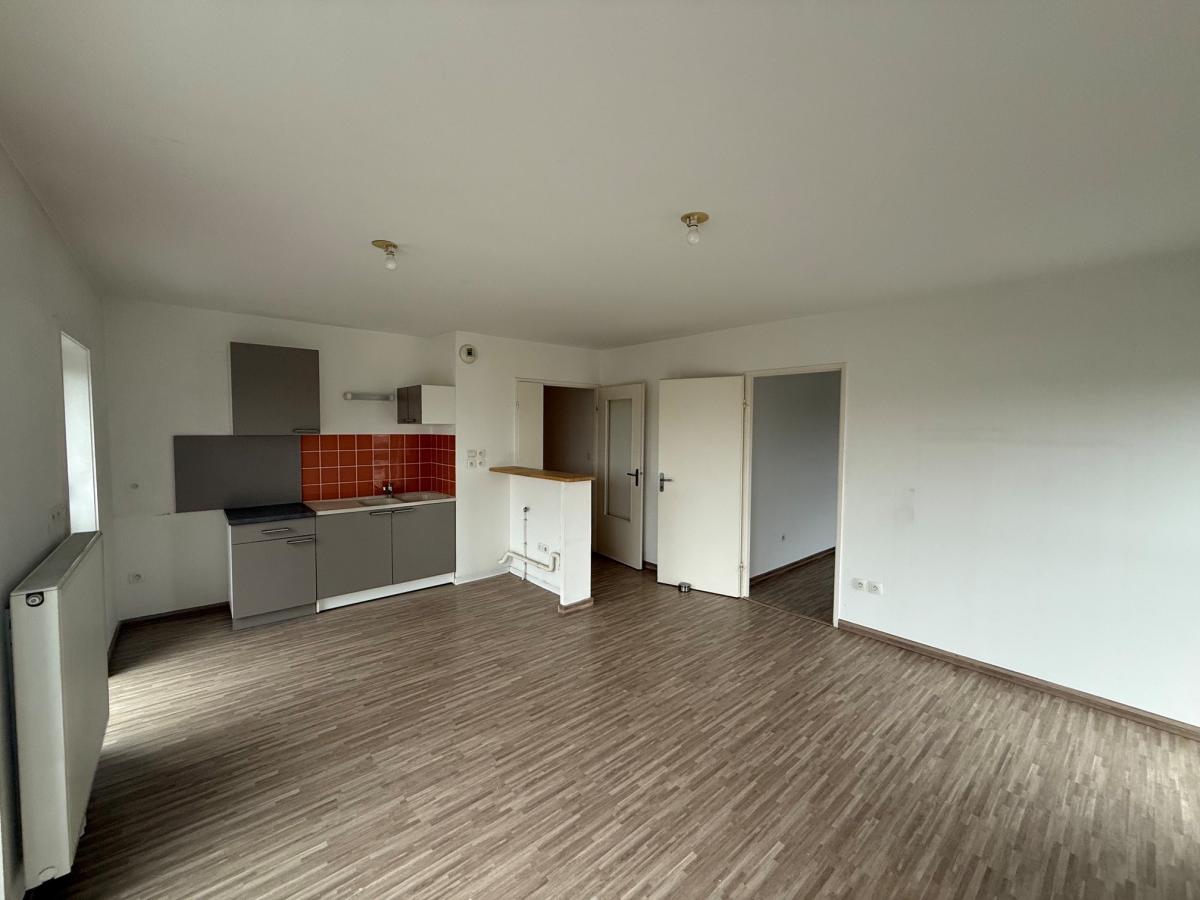 2 pièces - 6ème étage - 45m² - 789,37 € - Photo #2