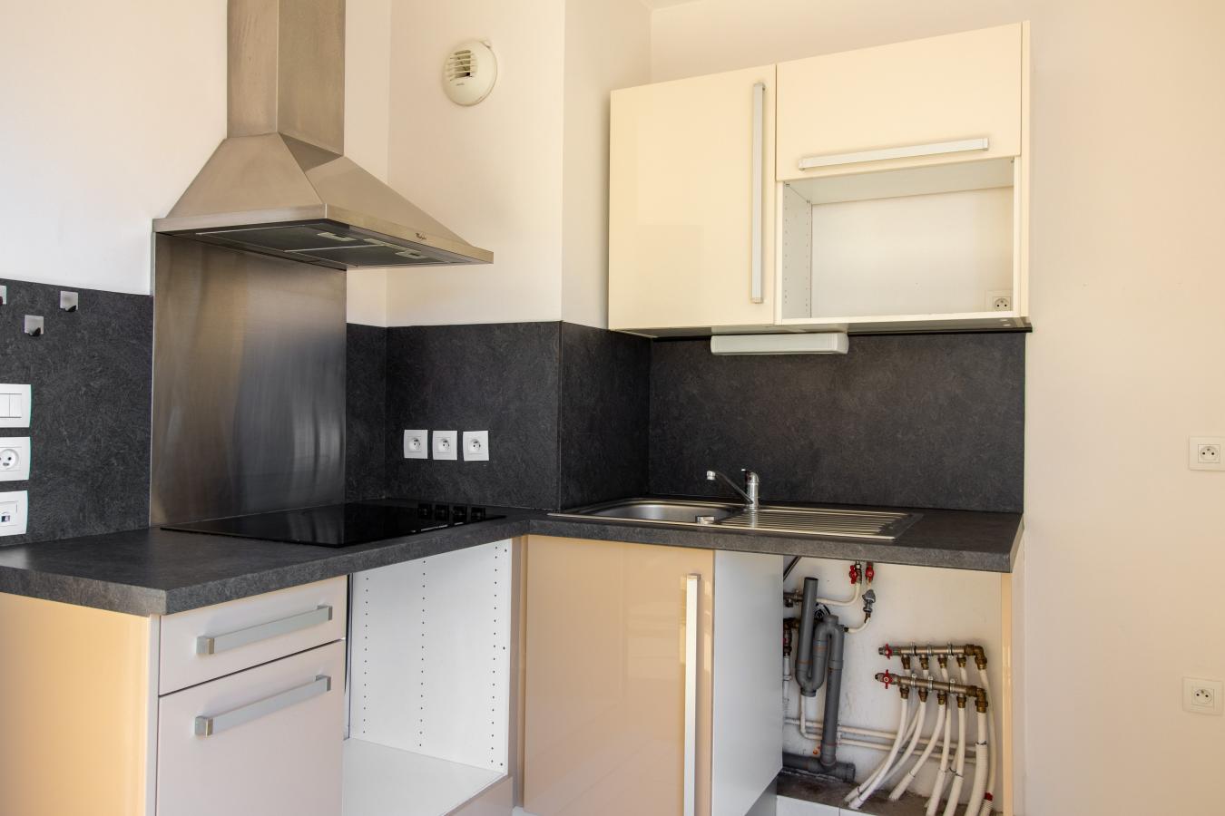 
																																							2 pièces - 
																																						3ème étage - 46m² - 689,56 € - Photo #2