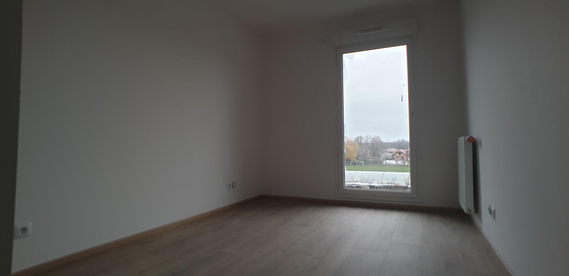 
																																							3 pièces - 
																																						1er étage - 67m² - 1 142,47 € - Photo #3