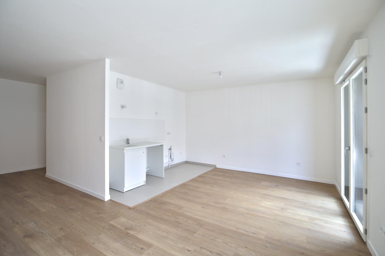 
																			3 pièces - 
																		6ème étage - 65m² - 1 266,03 € - Photo #7