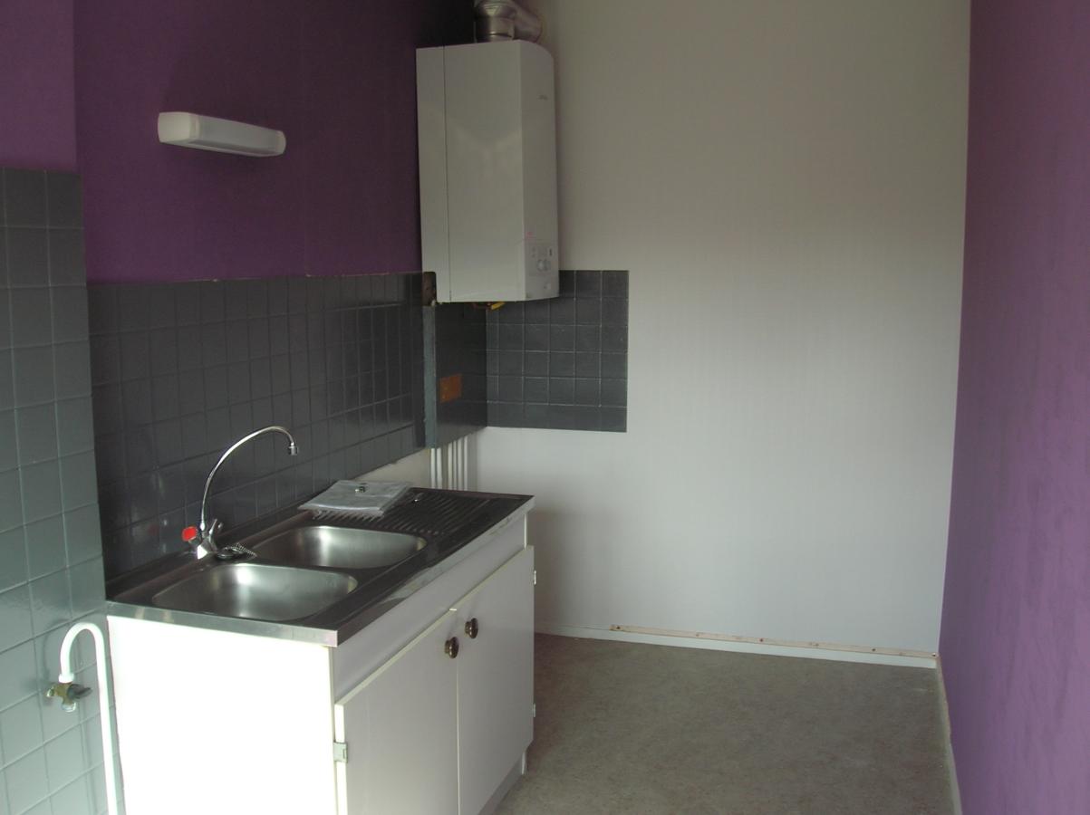 
																																							3 pièces - 
																																						3ème étage - 64m² - 600,58 € - Photo #4