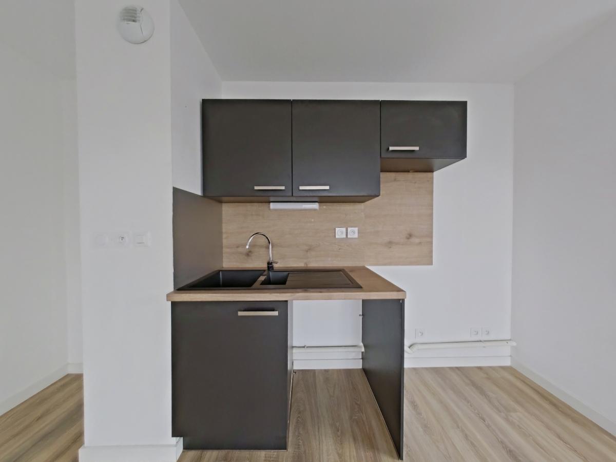 
																																							3 pièces - 
																																						1er étage - 56m² - 622,89 € - Photo #5