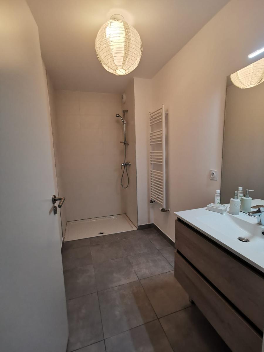 
																			3 pièces - 
																		RDC - 65m² - 804,30 € - Photo #3