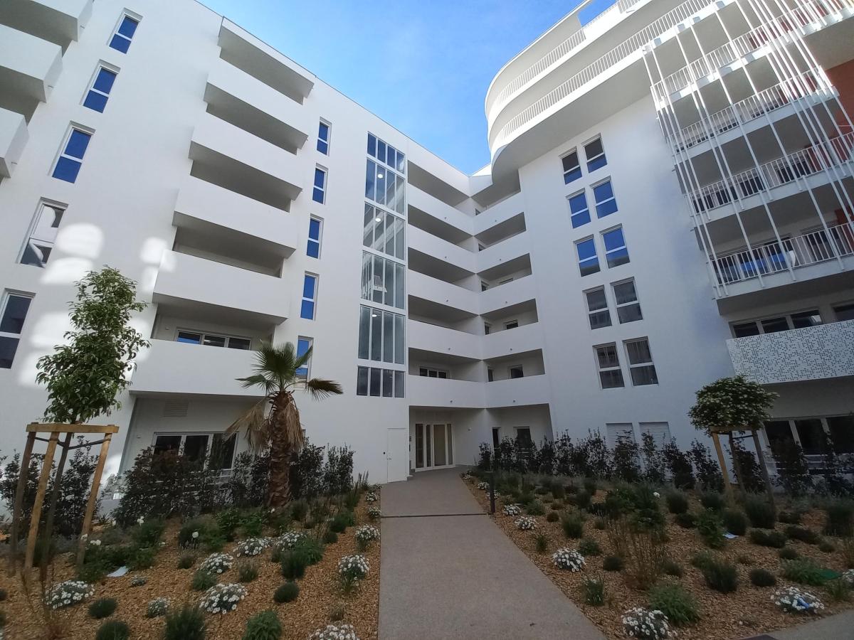 2 pièces - 5ème étage - 38m² - 882,53 € - Photo #0