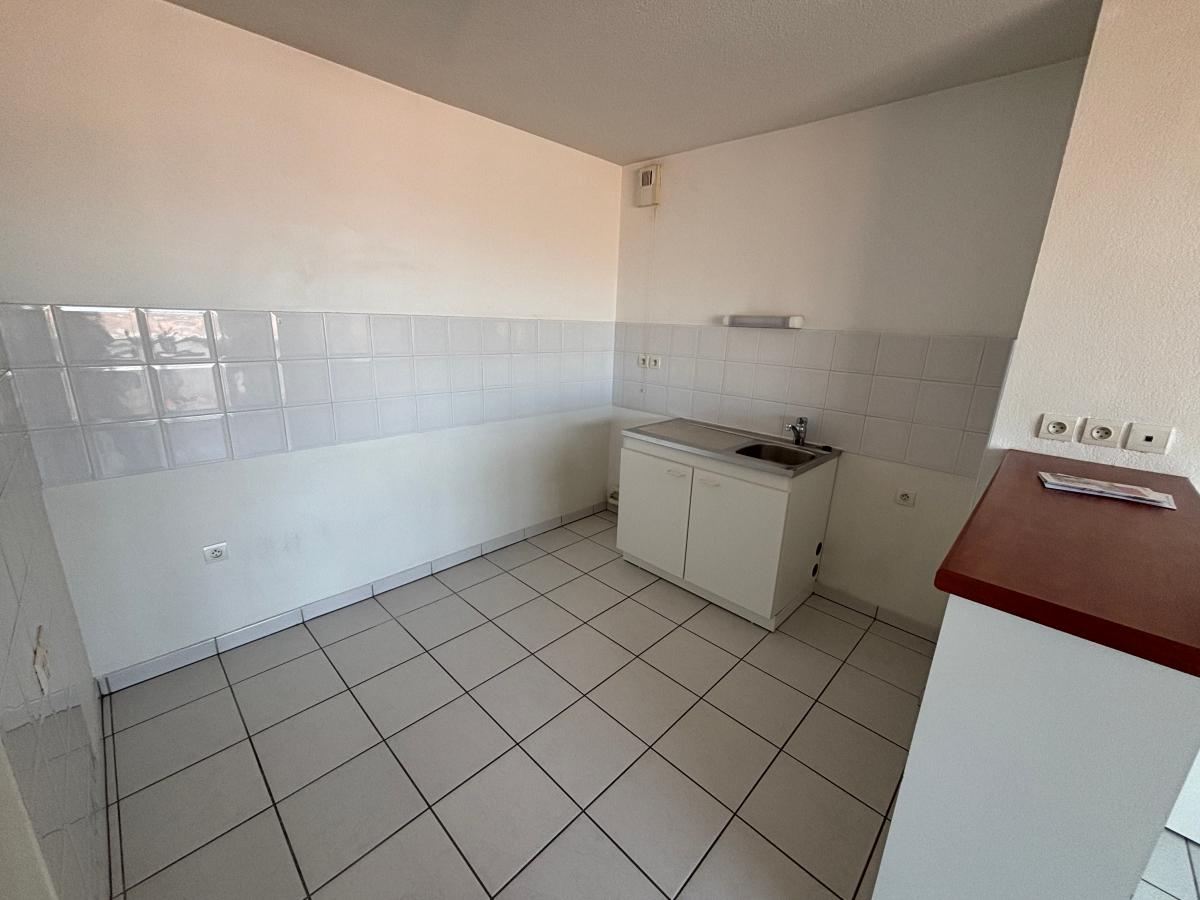 
																																							2 pièces - 
																																						2ème étage - 46m² - 533,08 € - Photo #2