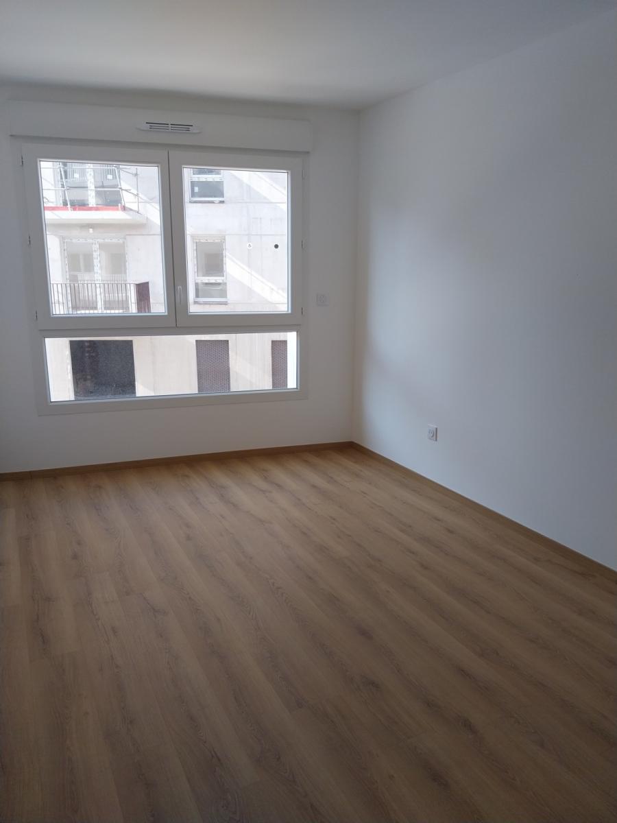
																																							2 pièces - 
																																						5ème étage - 47m² - 775,61 € - Photo #4