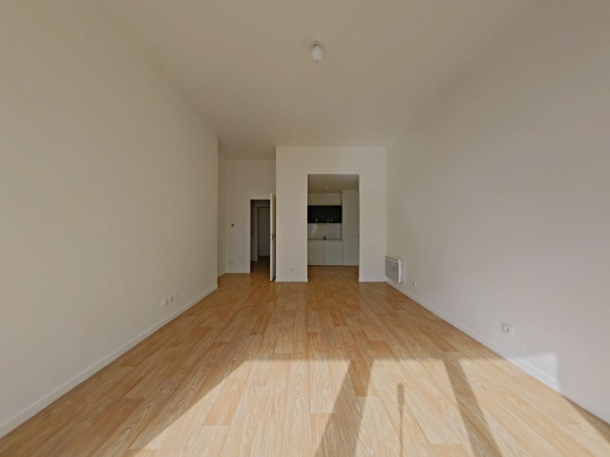 
																			2 pièces - 
																		RDC - 44m² - 607,17 € - Photo #2