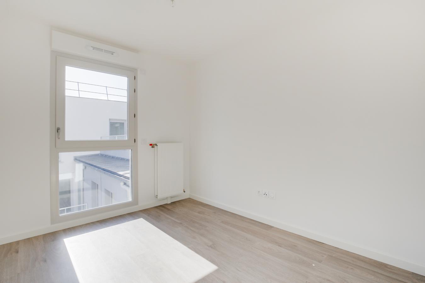 
																																							4 pièces - 
																																						3ème étage - 81m² - 1 371,13 € - Photo #2