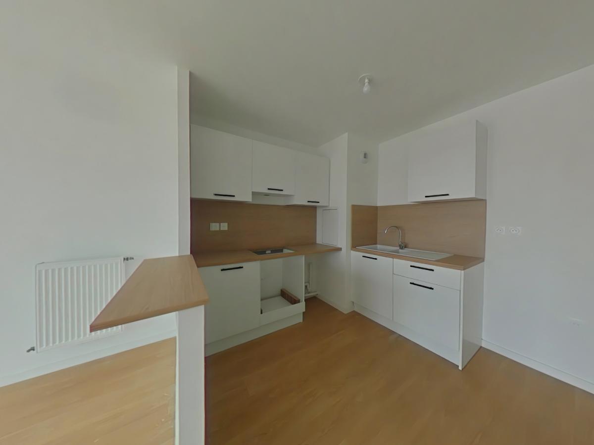 
																																							2 pièces - 
																																						5ème étage - 46m² - 728,02 € - Photo #3