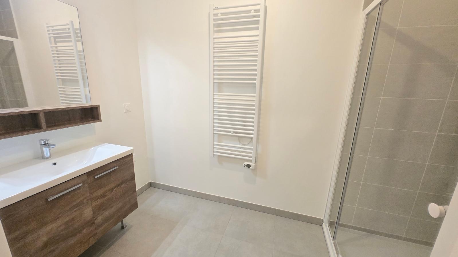 
																																							2 pièces - 
																																						RDC - 47m² - 944,69 € - Photo #5