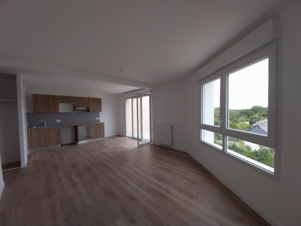 
																																							3 pièces - 
																																						3ème étage - 66m² - 842,63 € - Photo #4