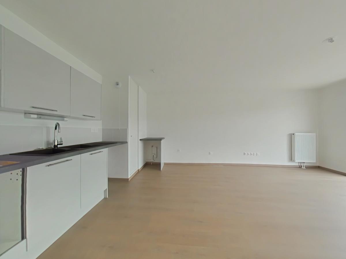 
																																							2 pièces - 
																																						1er étage - 47m² - 582,39 € - Photo #1