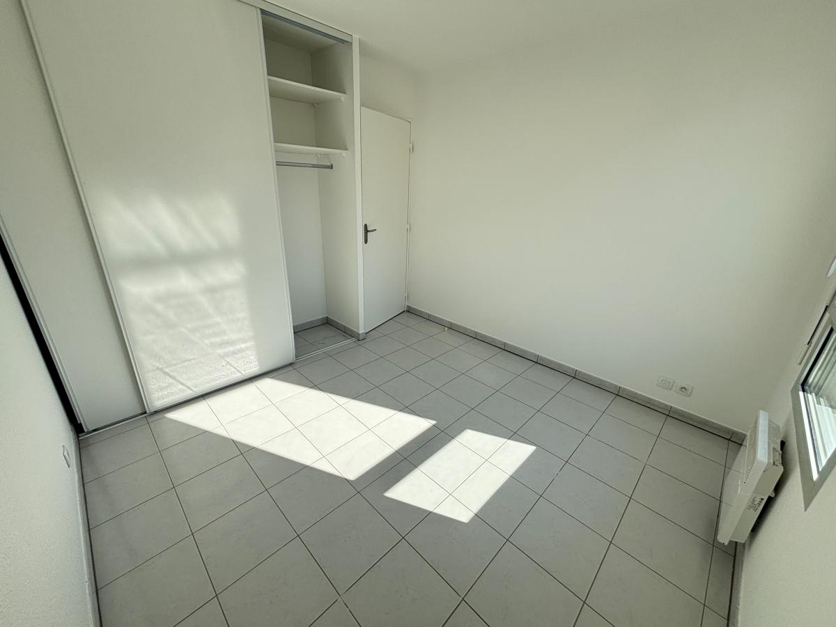 
																																							3 pièces - 
																																						4ème étage - 63m² - 736,33 € - Photo #6