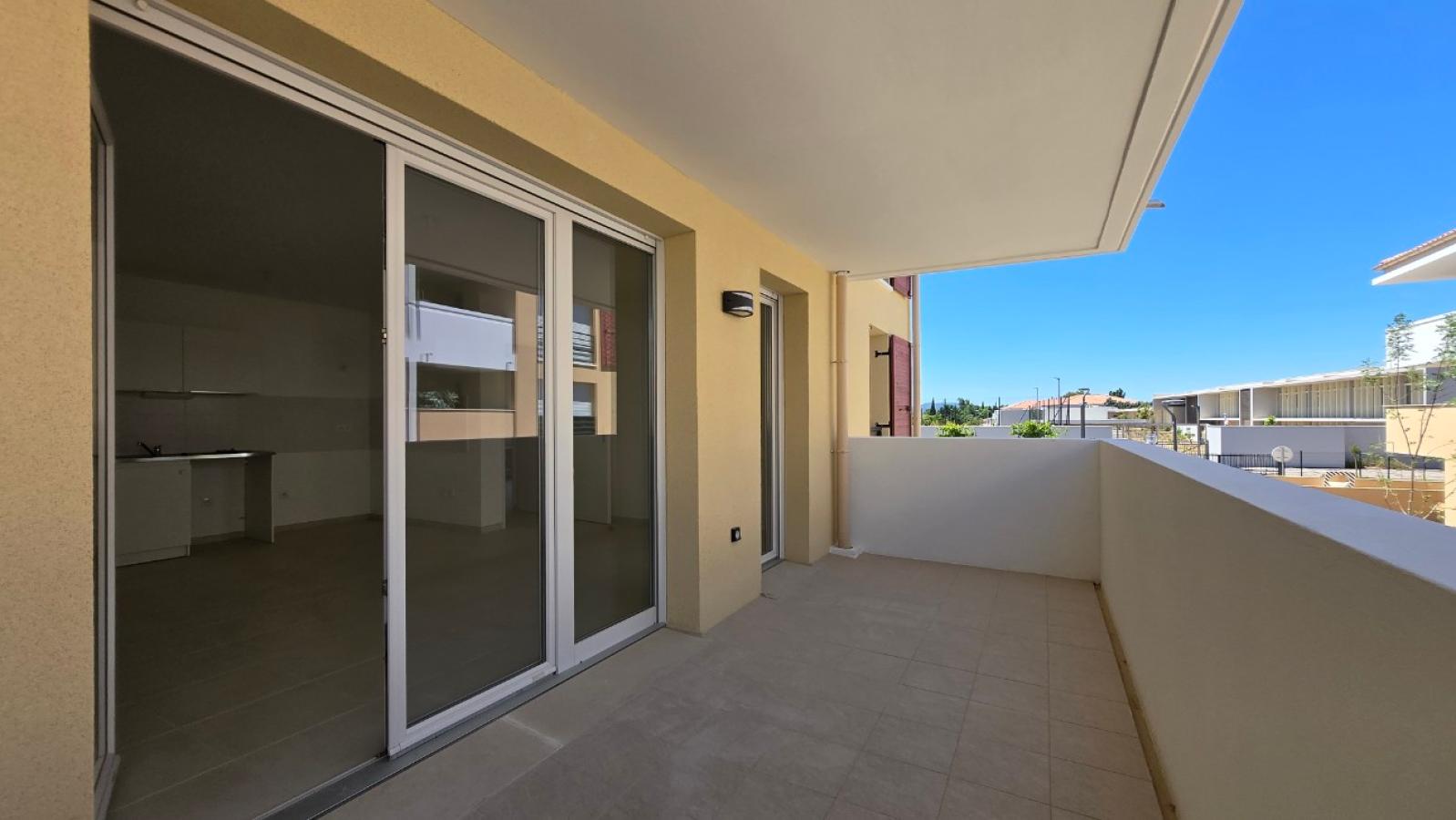 
																																							3 pièces - 
																																						1er étage - 60m² - 865,39 € - Photo #4