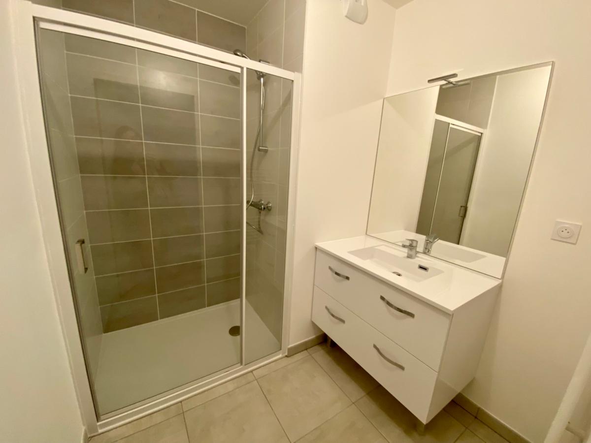 
																																							3 pièces - 
																																						2ème étage - 59m² - 714,58 € - Photo #4
