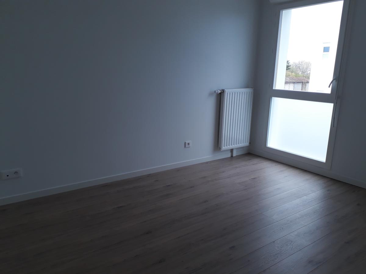 
																																							2 pièces - 
																																						2ème étage - 44m² - 710,85 € - Photo #3