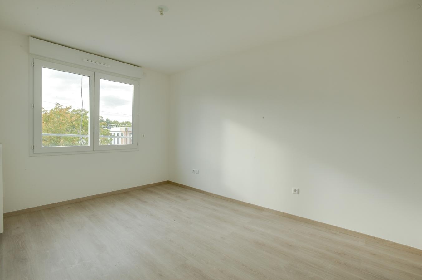 
																																							3 pièces - 
																																						5ème étage - 73m² - 1 177,08 € - Photo #3