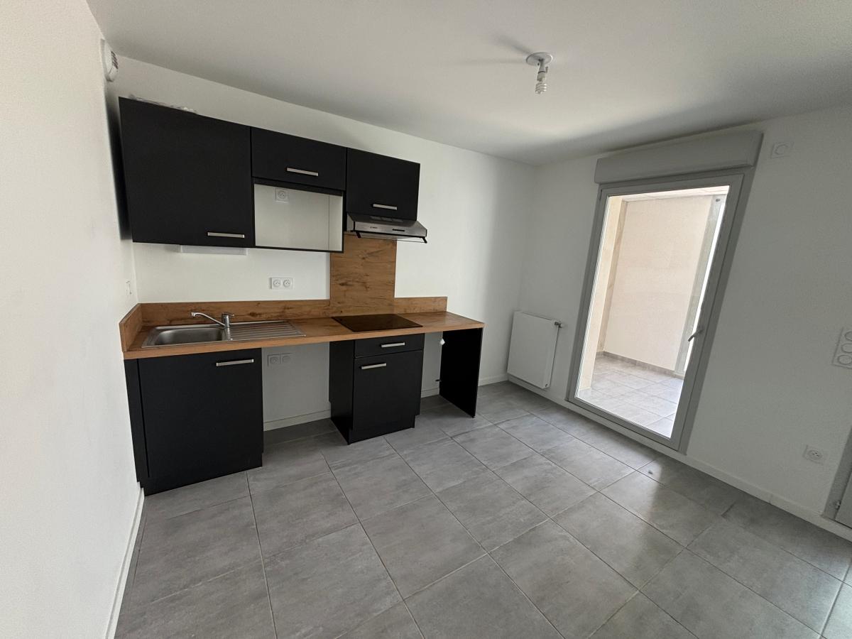 
																			2 pièces - 
																		2ème étage - 51m² - 737,56 € - Photo #4