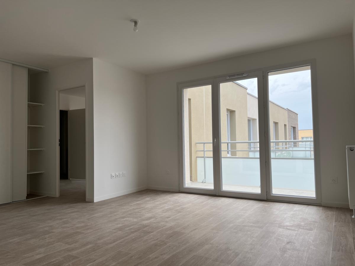 
																																							2 pièces - 
																																						1er étage - 47m² - 703,31 € - Photo #4