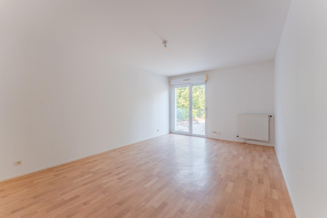 
																			4 pièces - 
																		1er étage - 89m² - 340 000 € - Photo #1