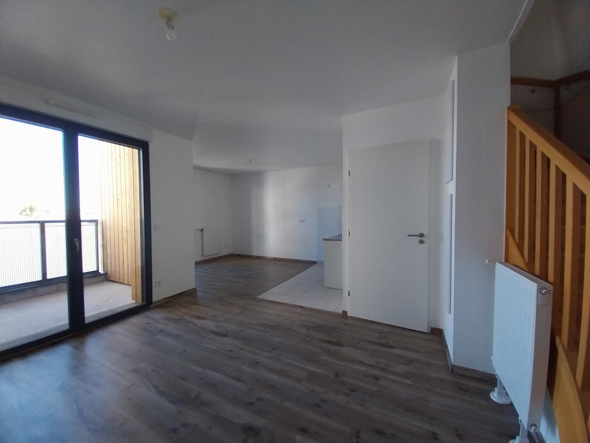 3 pièces - 3ème étage - 60m² - 959,67 € - Photo #1