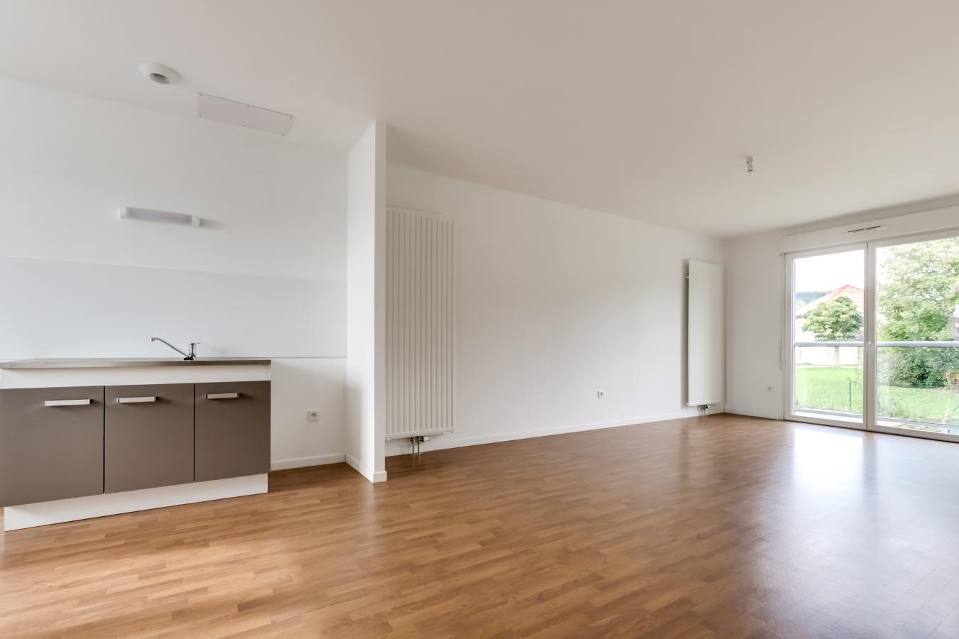 
																																							3 pièces - 
																																						1er étage - 66m² - 820,74 € - Photo #1