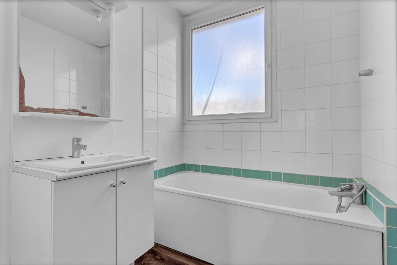 4 pièces - 3ème étage - 76m² - 1 439,66 € - Photo #6