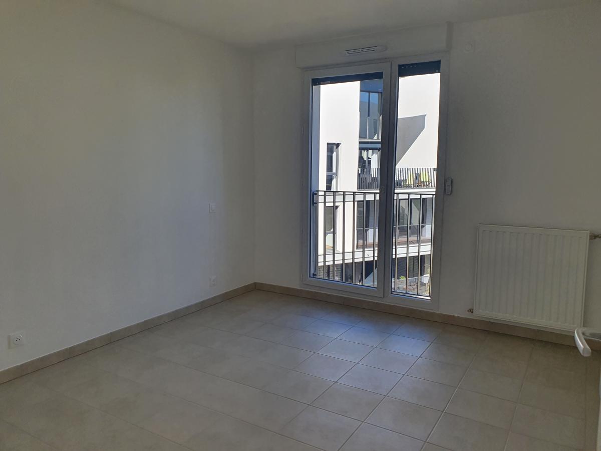 3 pièces - 3ème étage - 60m² - 857,73 € - Photo #3