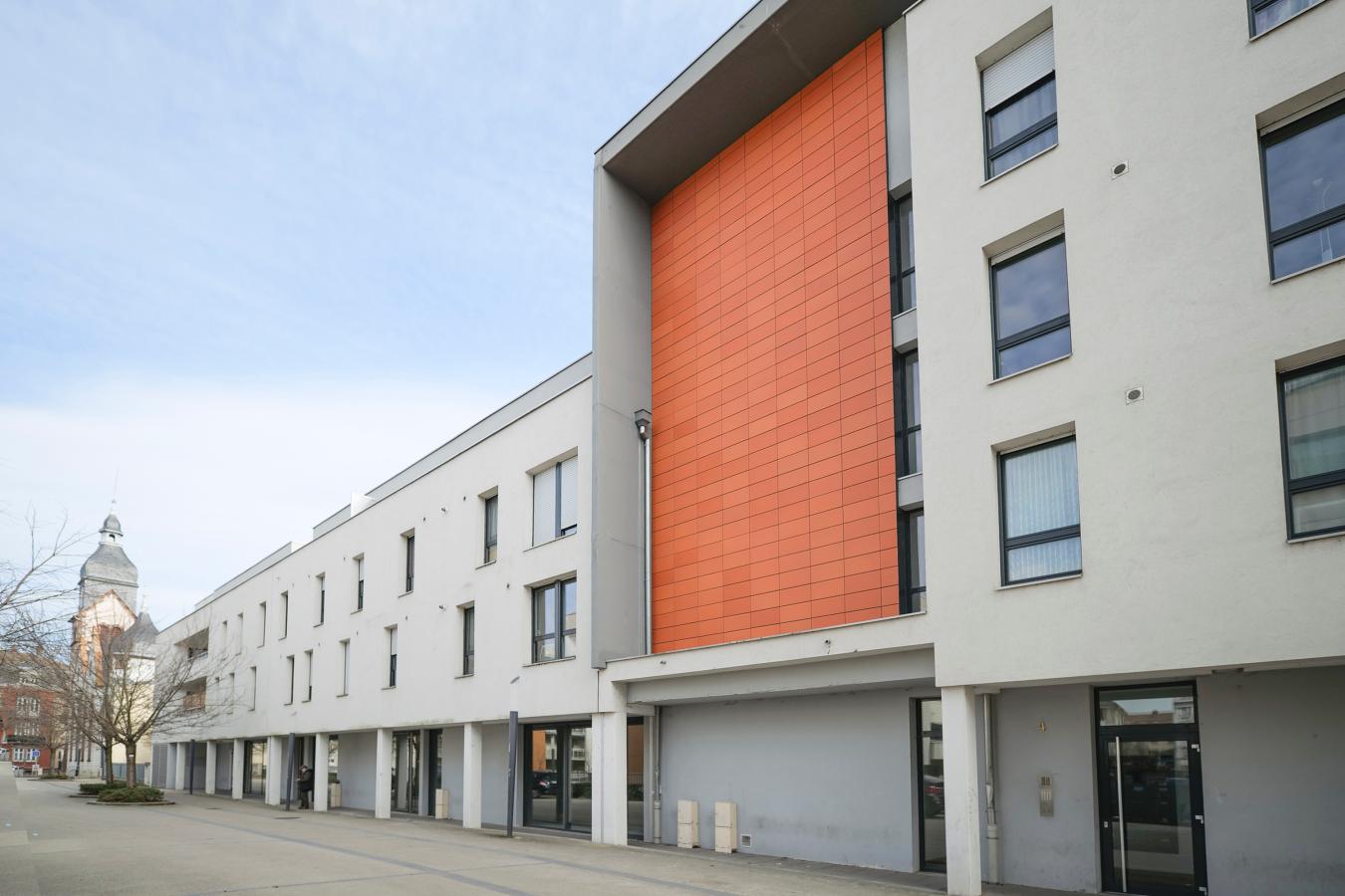 
																																							3 pièces - 
																																						1er étage - 69m² - 756,54 € - Photo #5
