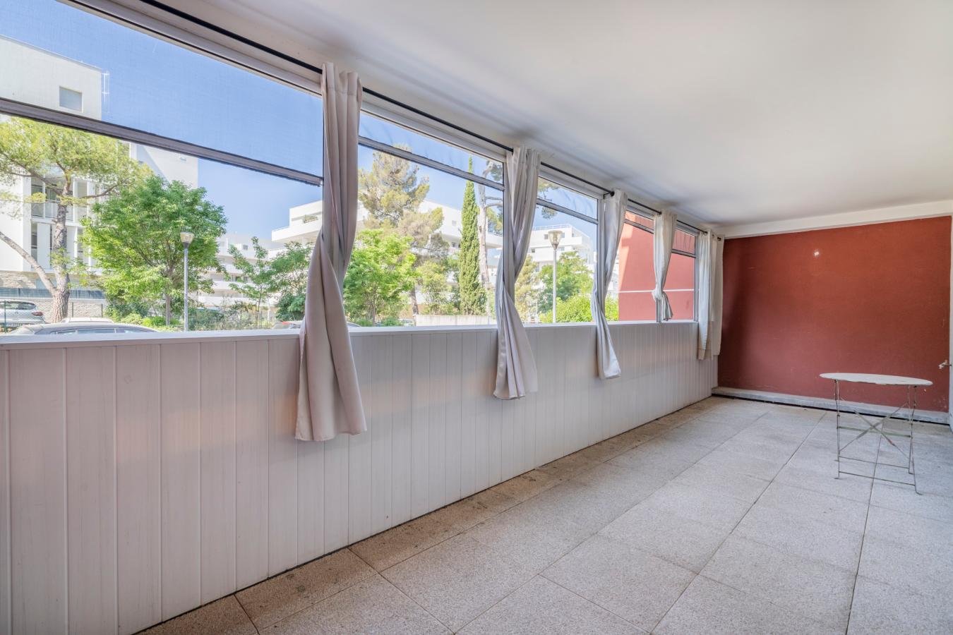 
																			3 pièces - 
																		RDC - 225 400 € - Photo #1