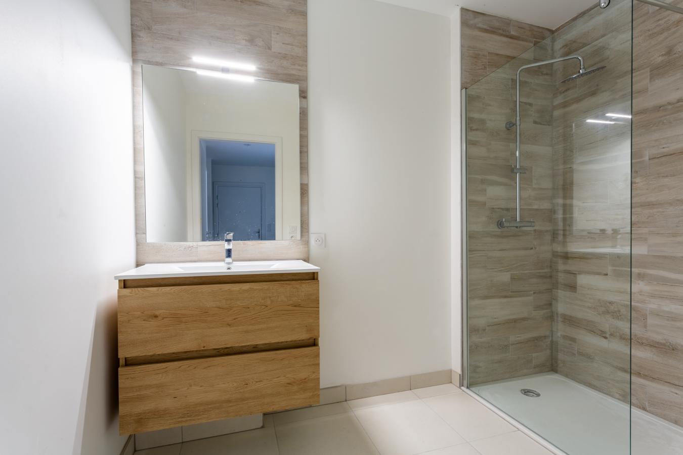 
																			1 pièce - 
																		1er étage - 22m² - 408,55 € - Photo #1