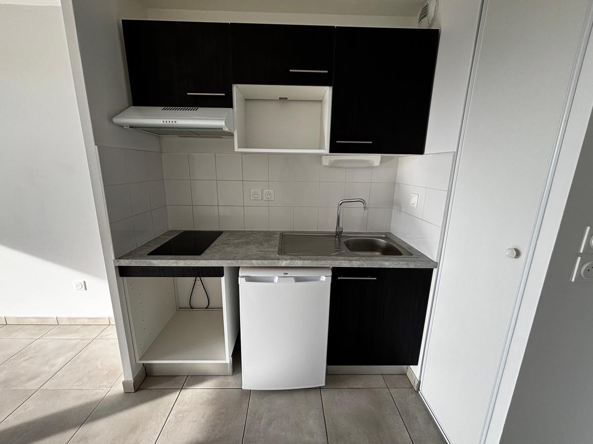 
																			2 pièces – 
																		1er étage – 43m² - 511,57 € - Photo #1