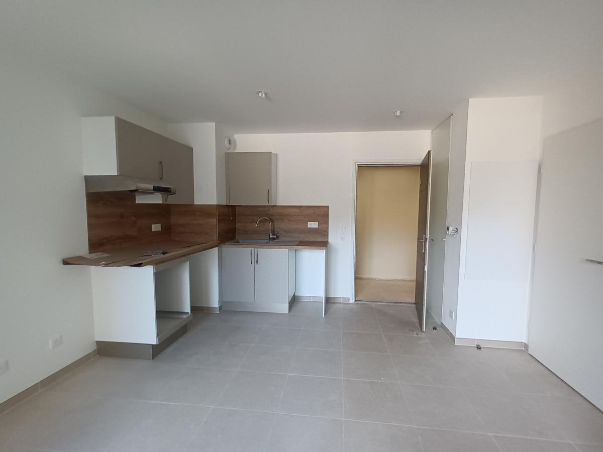 
																																							2 pièces - 
																																						1er étage - 37m² - 689,96 € - Photo #2