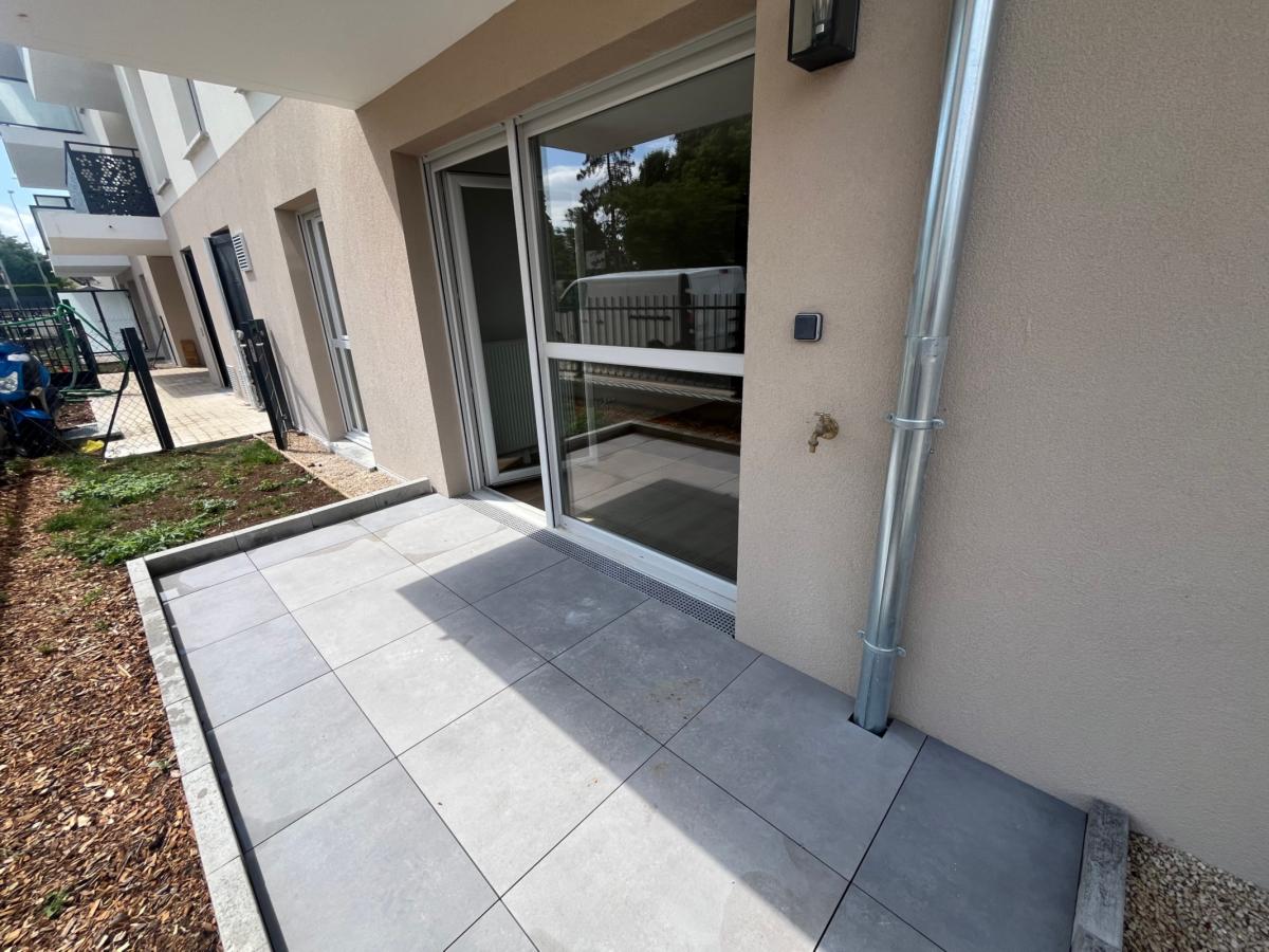 2 pièces - RDC - 44m² - 601,90 € - Photo #0