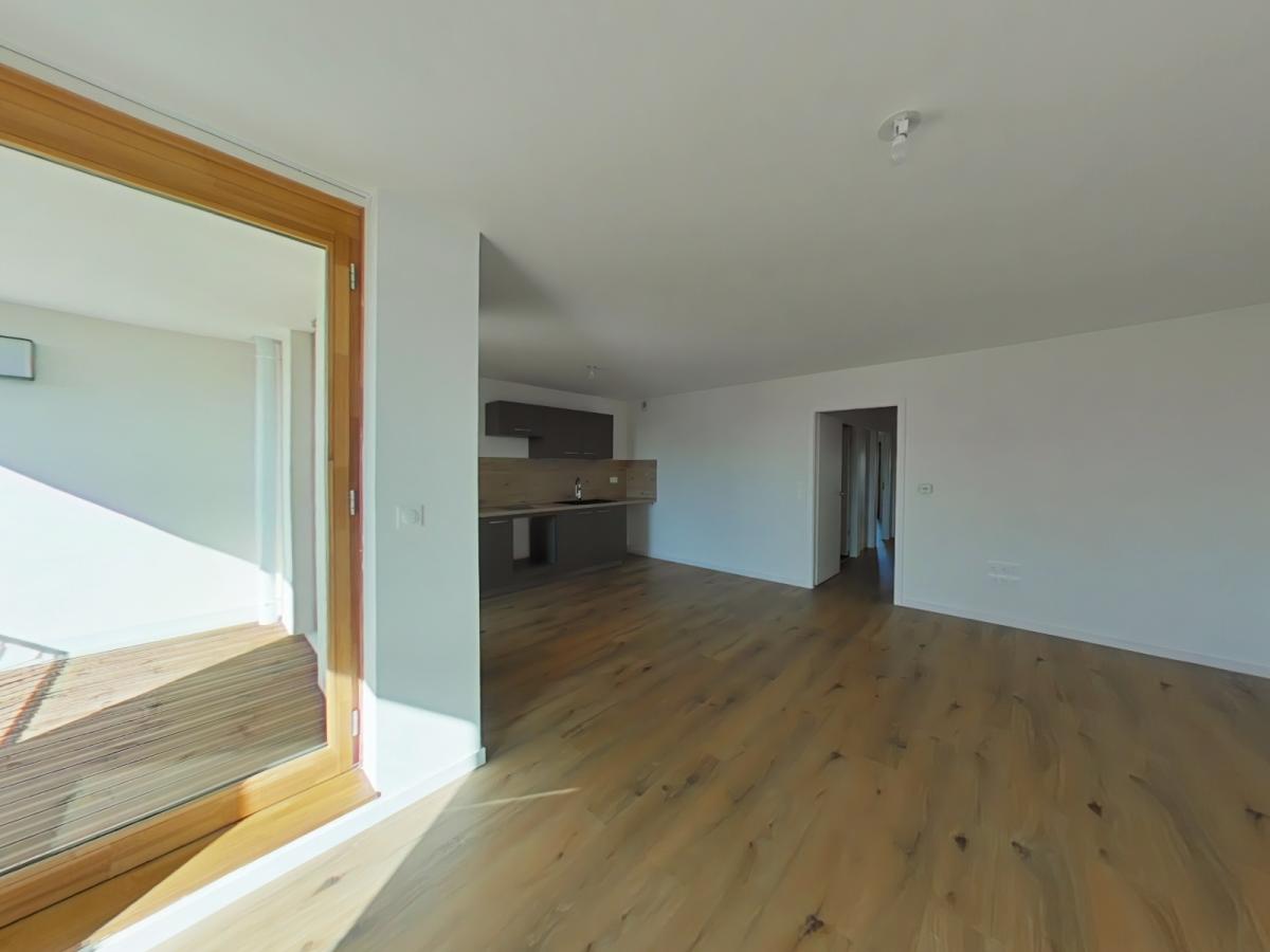 
																																							3 pièces - 
																																						3ème étage - 71m² - 1 013,86 € - Photo #2