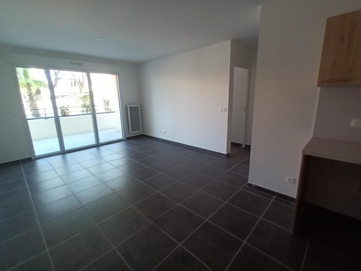 
																																							2 pièces - 
																																						RDC - 45m² - 907,37 € - Photo #5
