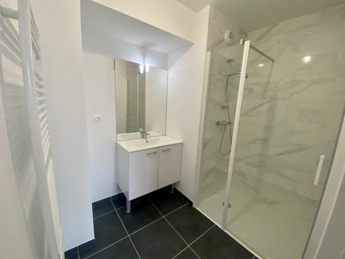 
																																							2 pièces - 
																																						4ème étage - 48m² - 740,84 € - Photo #6