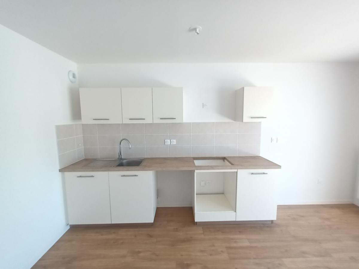 
																			4 pièces - 
																		5ème étage - 88m² - 1 155,96 € - Photo #3
