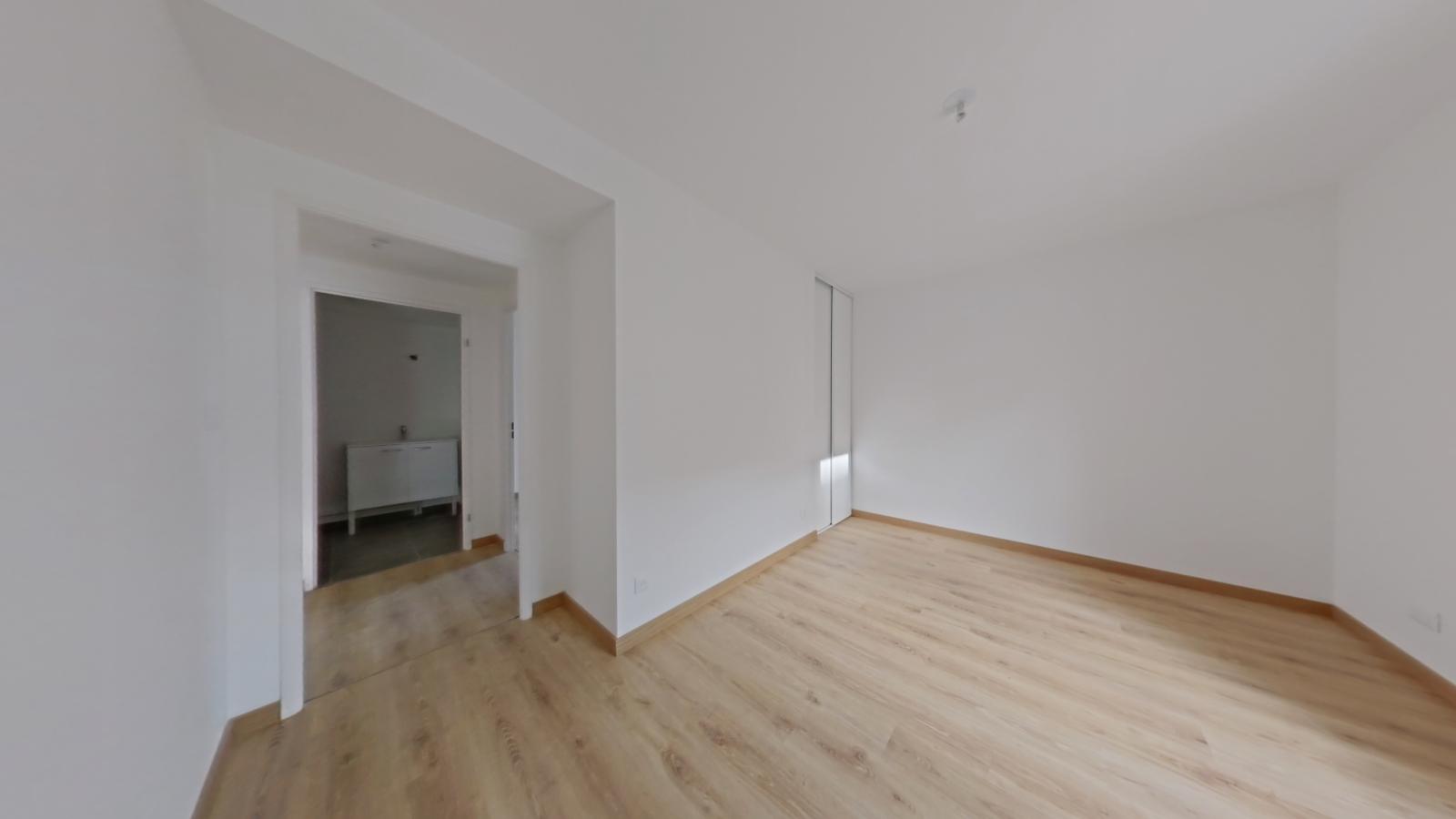 3 pièces - 1er étage - 64m² - 828,32 € - Photo #3