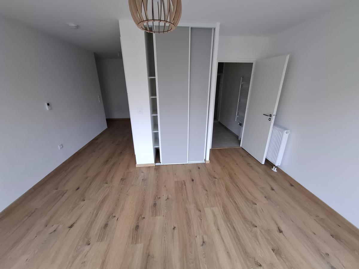 1 pièce - 1er étage - 31m² - 575,02 € - Photo #3