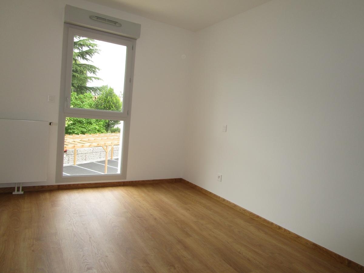 3 pièces - 2ème étage - 67m² - 720,94 € - Photo #3