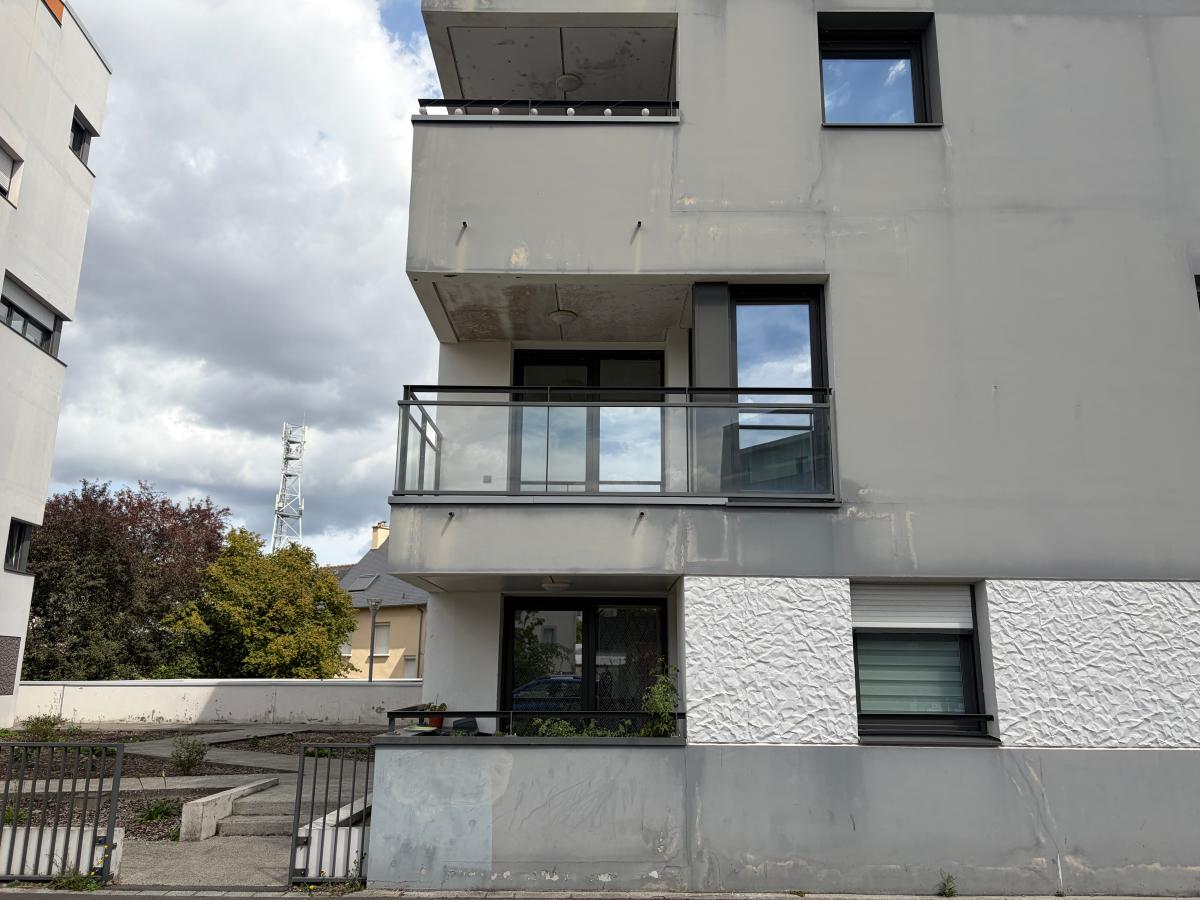 
																																							3 pièces - 
																																						1er étage - 67m² - 751,09 € - Photo #7