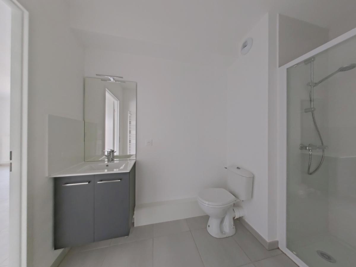 
																			2 pièces - 
																		9ème étage - 41m² - 656,77 € - Photo #5