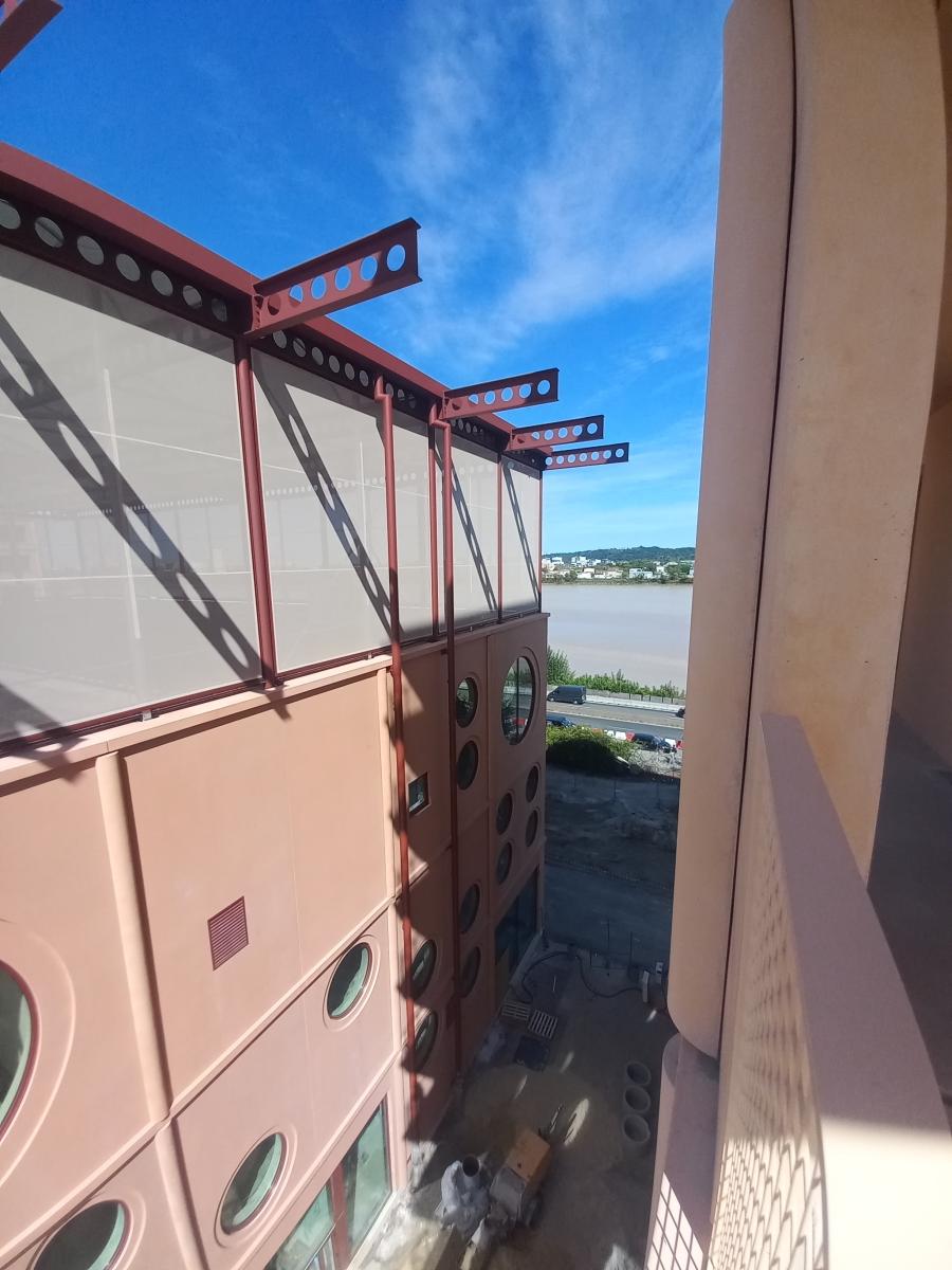 5 pièces - 7ème étage - 106m² - 1 377,51 € - Photo #1