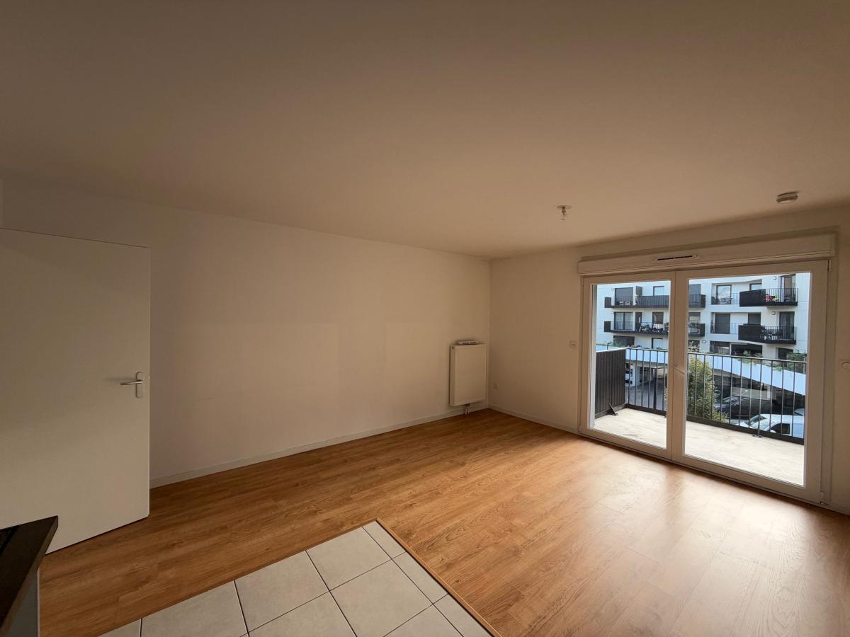 2 pièces - 2ème étage - 45m² - 555,52 € - Photo #0