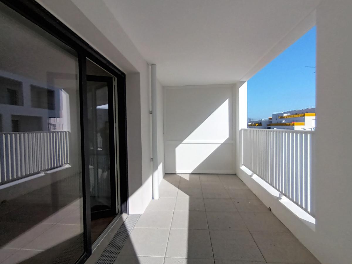 
																																							3 pièces - 
																																						2ème étage - 71m² - 806,53 € - Photo #4