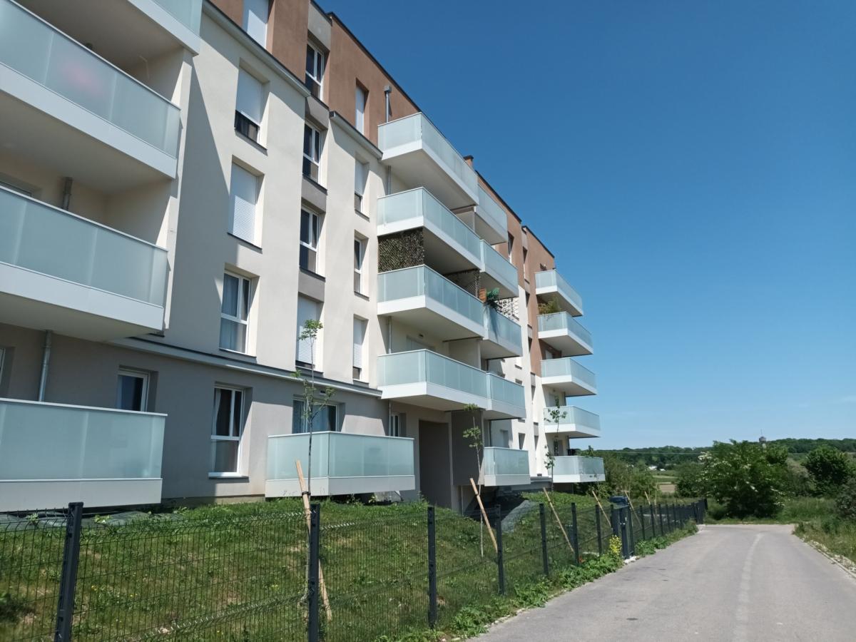 
																																							2 pièces - 
																																						1er étage - 48m² - 683,98 € - Photo #1