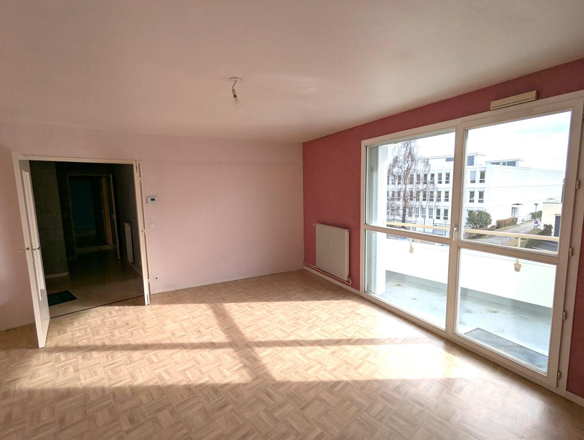 
																																							3 pièces - 
																																						2ème étage 179 000 € - Photo #1