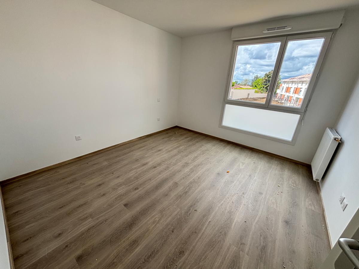 3 pièces - 1er étage - 67m² - 806,26 € - Photo #6